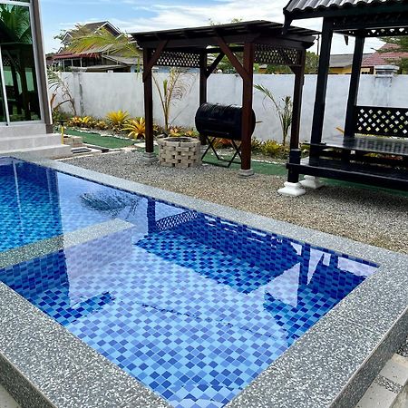 The Broms Villa Kuala Terengganu Exterior foto