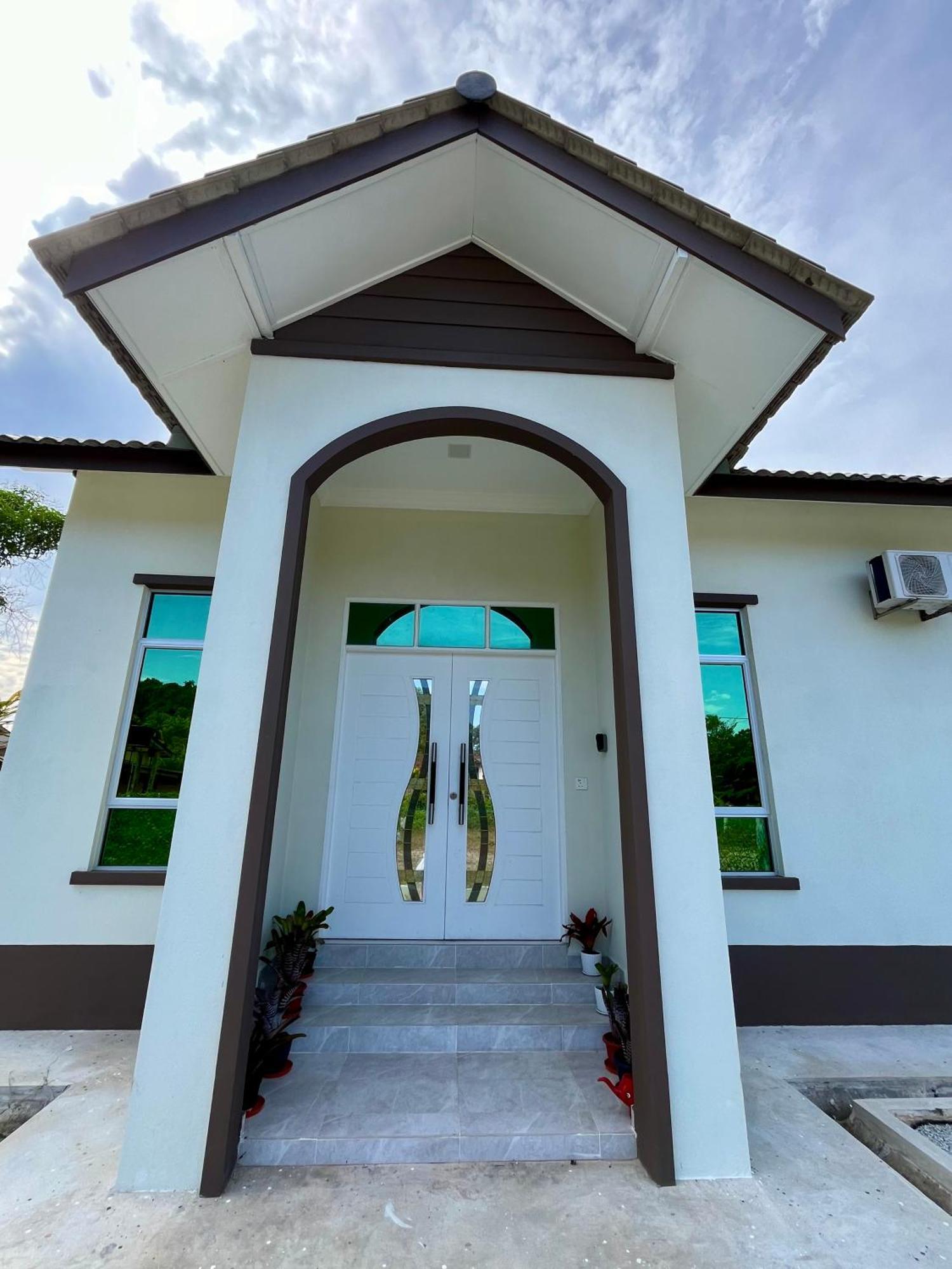 The Broms Villa Kuala Terengganu Exterior foto